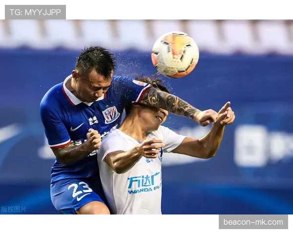 越南队新星阮蒂恩灵表现抢眼，球迷热议其未来潜力